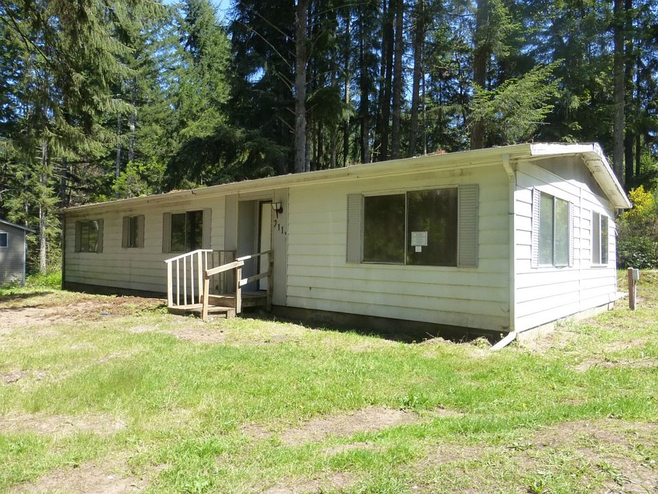 1st image of 2111 197th Ave SW