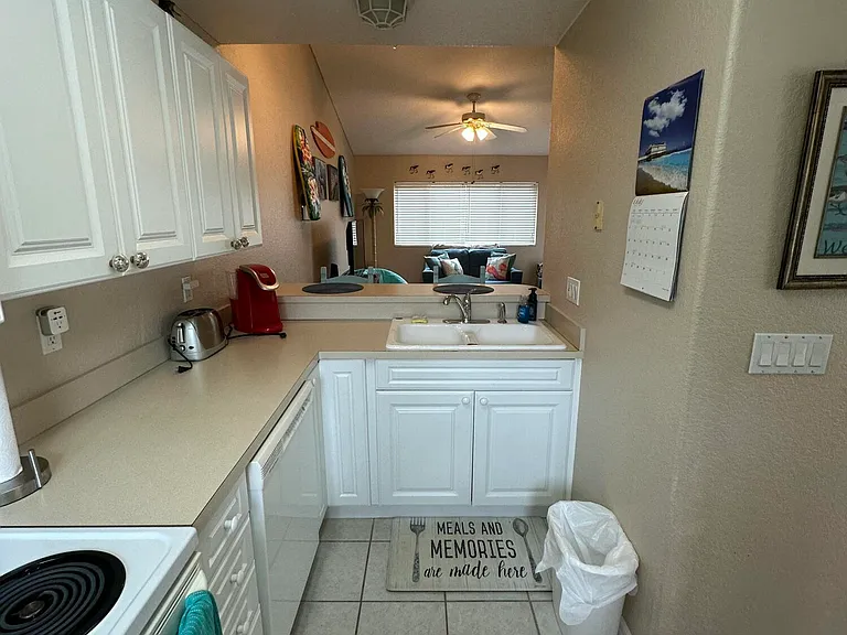 335 Ocean Park Ln #V106 — Photo 11