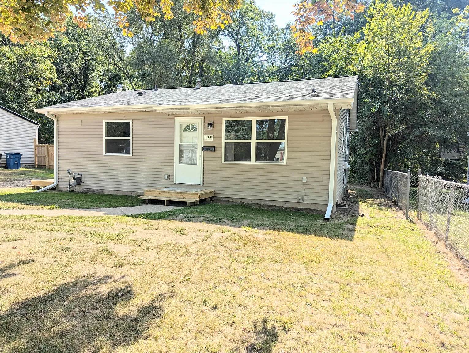 175 Saratoga Ave photo 1