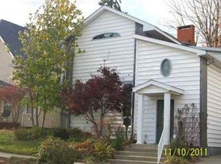 106 W 4th St, Bicknell, IN