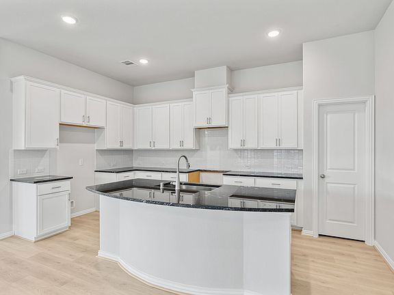 2nd image of 21922 Laurel Cherry Ct