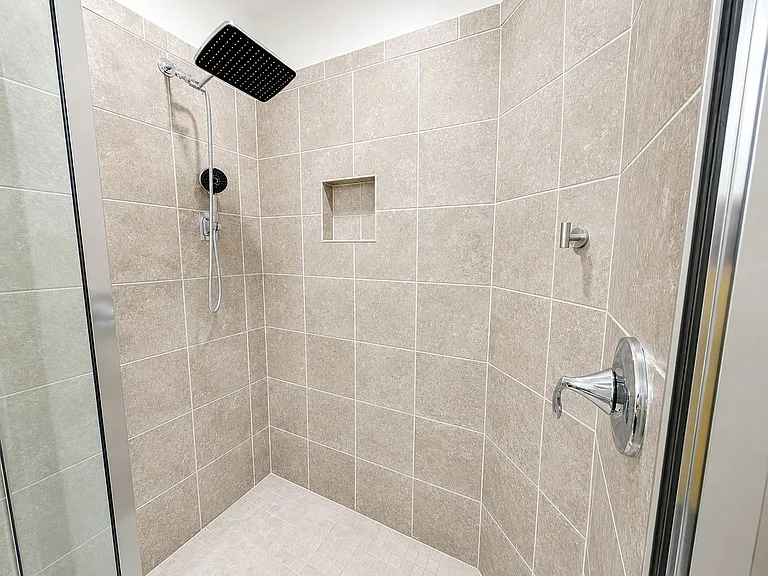 6604 Serenity Fall Ln — Photo 27