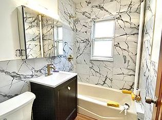 14-39 30th Rd #2, Astoria, NY 11102