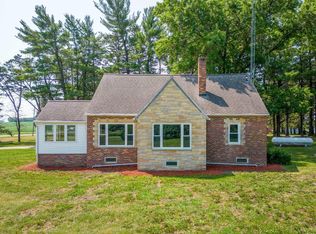 8024 Kimball Ave, Waterloo, IA 50701