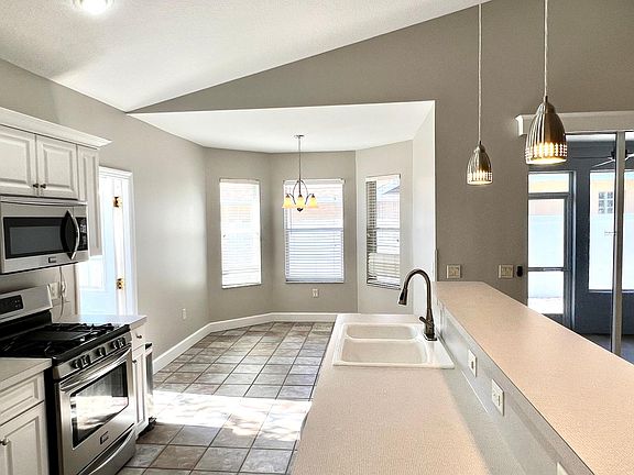 3rd image of 5388 Ashton Manor Dr