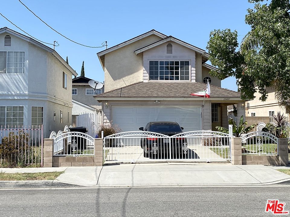 1st image of 12407 221st St