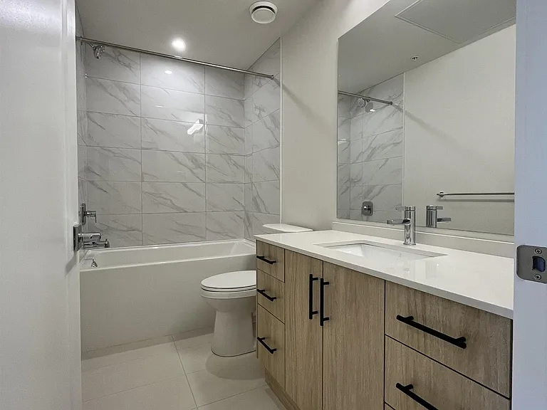 34395 Gladys Ave #516 — Photo 6