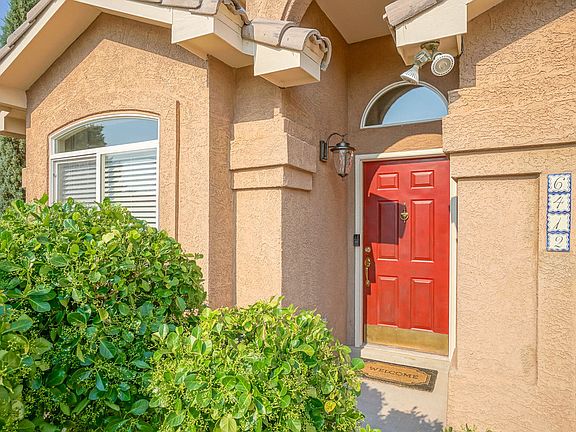 4th image of 6412 Brenton Dr NW