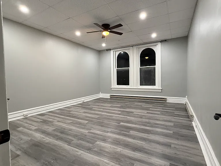 104 W Main St #3 — Photo 11