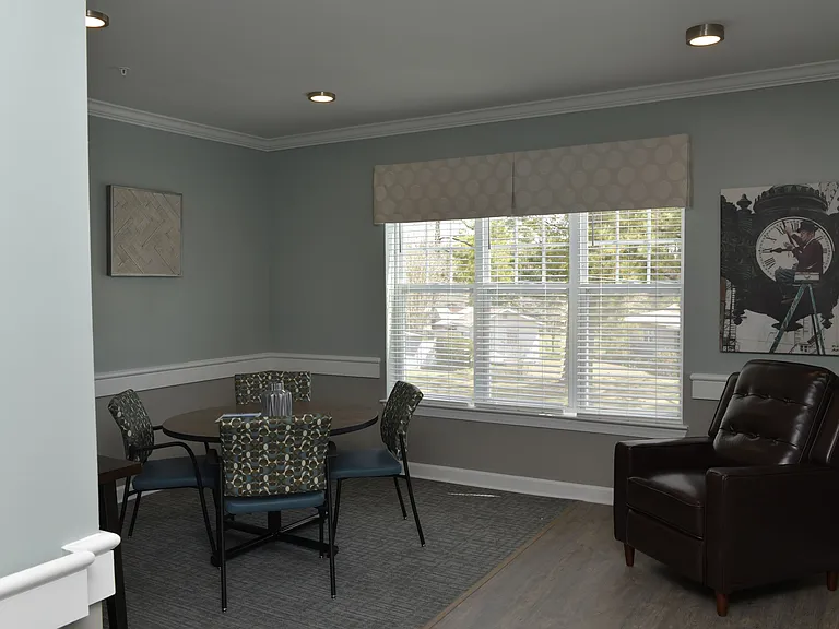 Ash Branch Manor — Photo 10