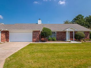 1005 S German Ln APT 76, Conway, AR 72034