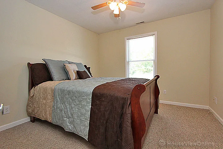 2970 Shamrock Ct — Photo 15