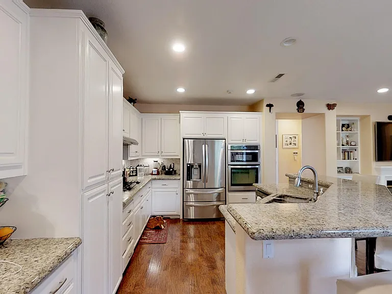 Wildflower Dr — Photo 22