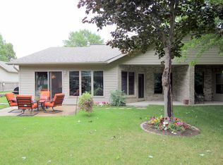 717 W Cedar Ave, Fergus Falls, MN 56537