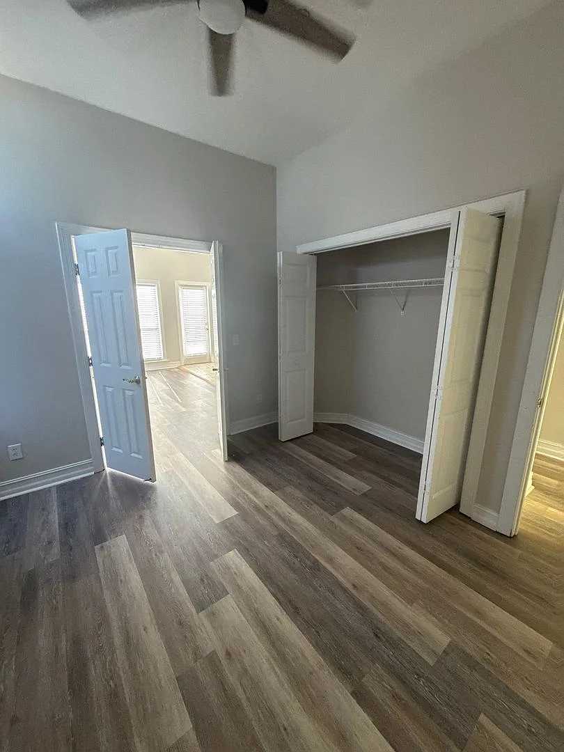 820 St. Michael street — Photo 2
