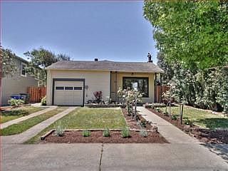 1st image of 131 Knoll Cir
