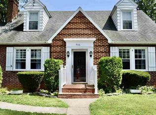 906 Maple St, Staunton, VA 24401
