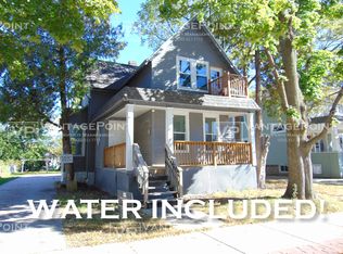 1139 E Walnut St, Green Bay, WI 54301