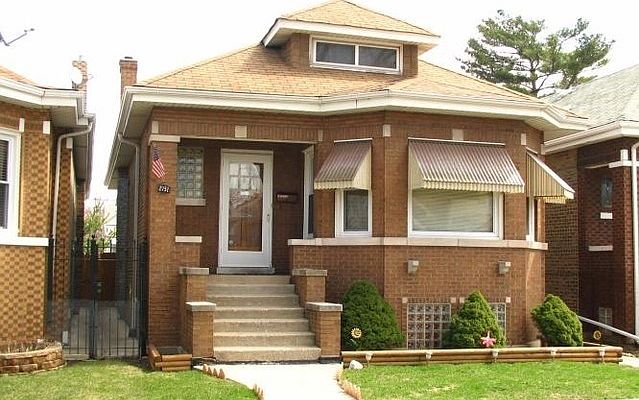 1st image of 2151 N Leamington Ave