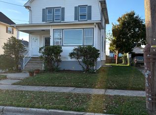 6 Woodland Ave, North Brunswick, NJ 08902