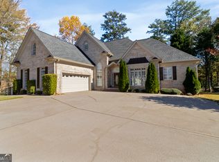 255 Carriage Station Dr, Lawrenceville, GA 30046