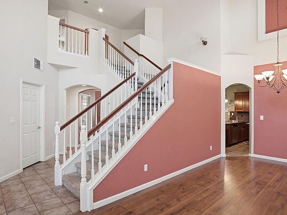 4th image of 6674 Crestview Cir