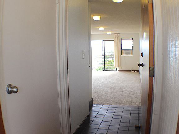 Unit entryway