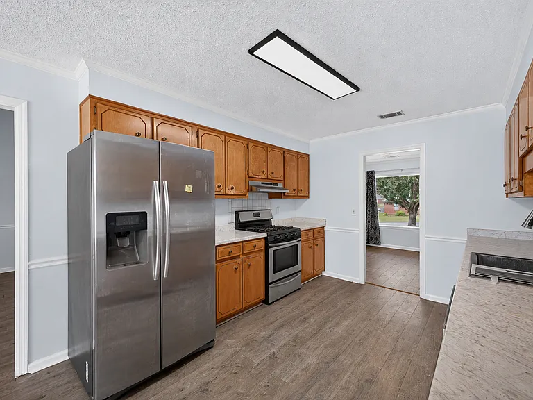 4810 Golden Leaf Ln — Photo 23