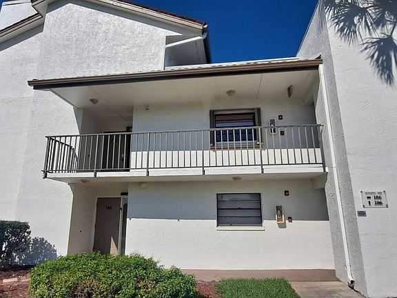 5th image of 3500 Twin Lakes Terrace #206