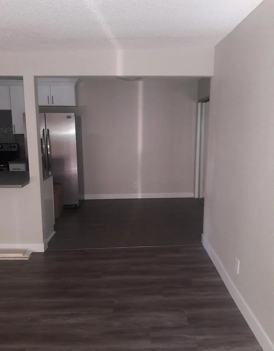 3 bed, 1300 sqft, $3,495 — Photo 4