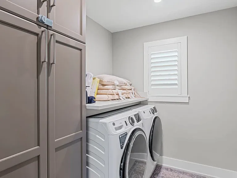 Laundry Room Cabinet