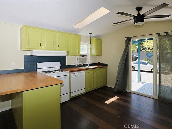 4th image of 13050 Island Dr Space 12