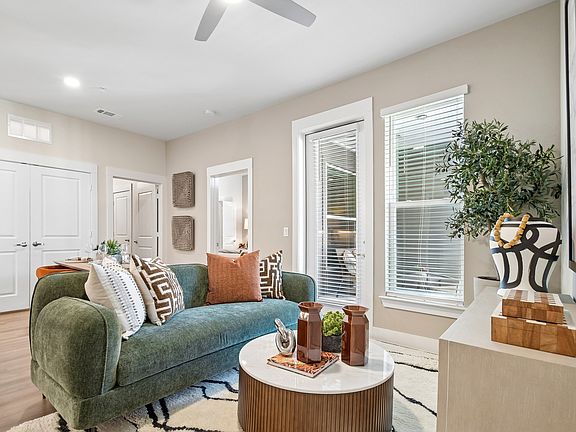 3rd image of 4700 Weidemar Ln #288