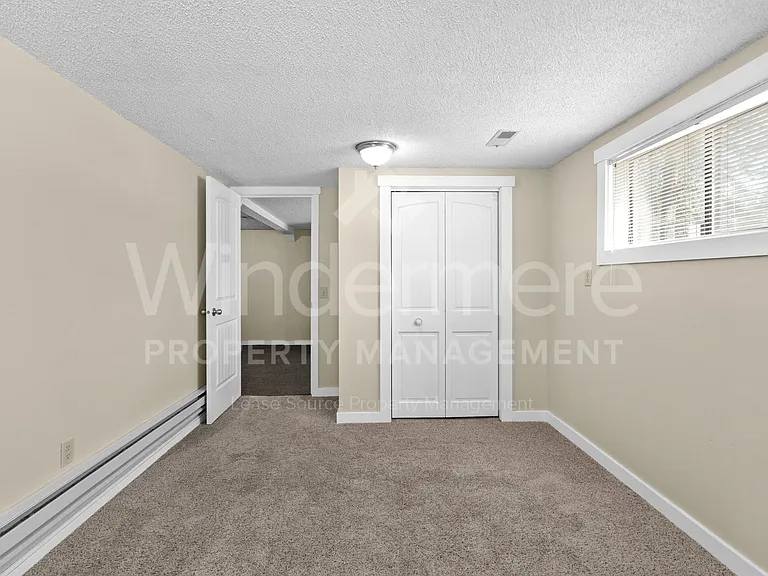 7805 E Upriver Dr — Photo 21