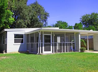 530 Margaret St, Neptune Beach, FL 32266