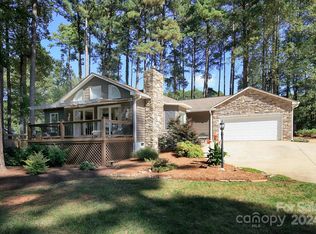 4672 Trails End Rd, Denver, NC 28037