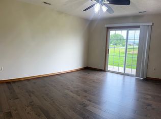 1311 E 475th Rd #B, Bolivar, MO 65613