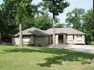 221 Timber Ridge Ln, Four Seasons, MO 65049