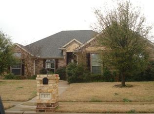 310 Canterbury Dr, Woodway, TX 76712