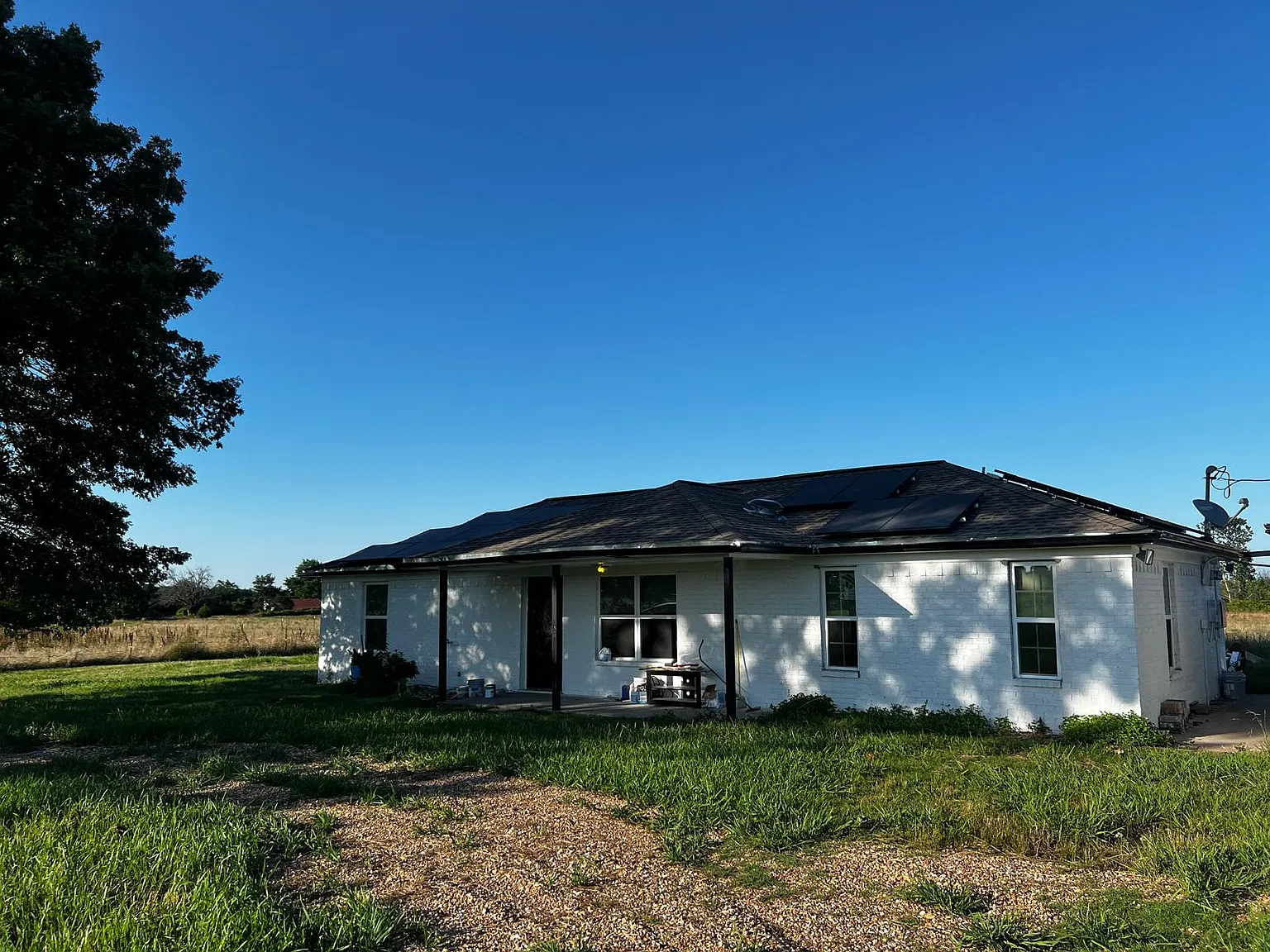 3 bed, 1344 sqft, $2,300 — Photo 3