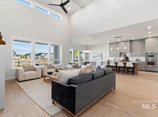 2606 N Heirloom Ave, Eagle, ID 83616