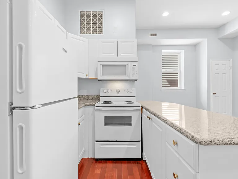 1769 Frankford Ave #3 — Photo 11