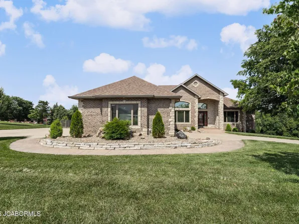 829 Sherwood Dr, Jefferson City, MO 65109