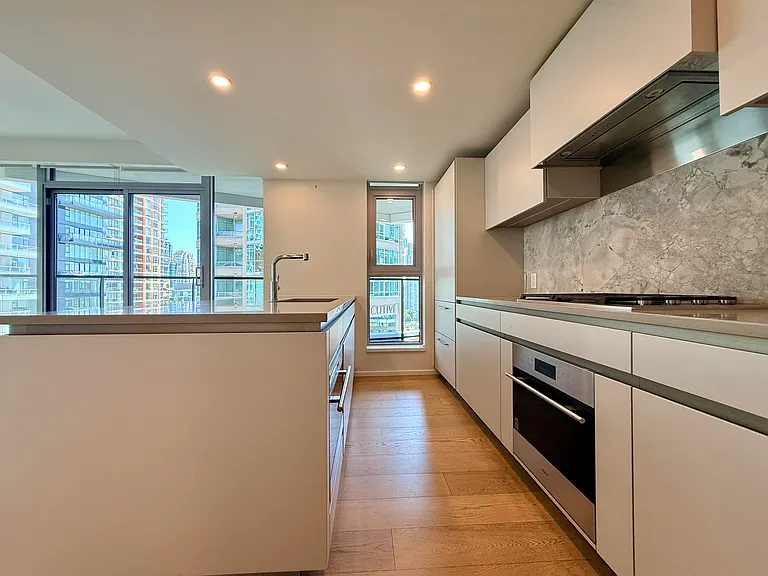 889 Pacific St #1107 — Photo 5