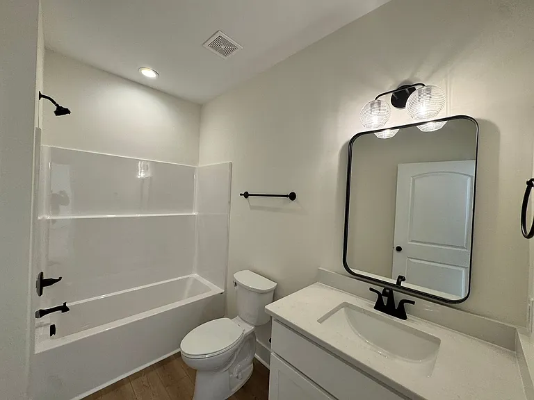 420 Capstone Dr #207 — Photo 11