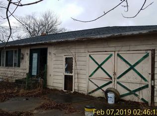 571 Heine Rd, Gorham, IL 62940