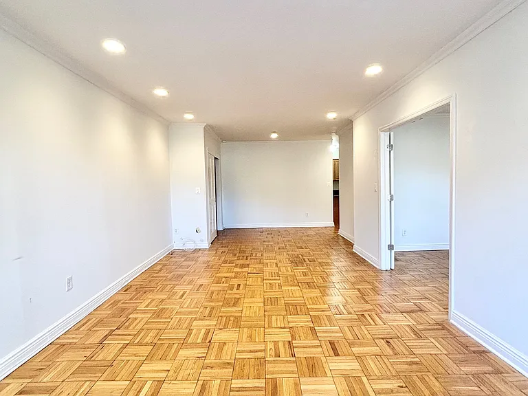 The Chalet Apartments — Photo 21
