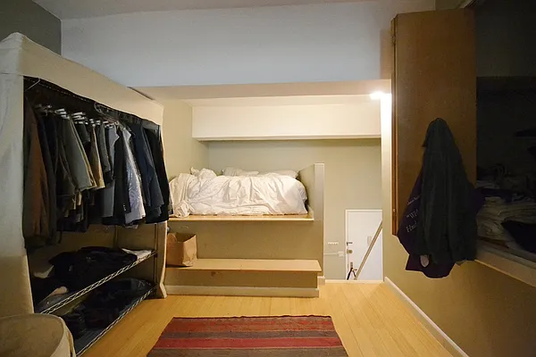 Rented by Bold New York | media 11