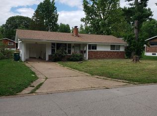 2245 Kerwin Dr, Saint Louis, MO 63136