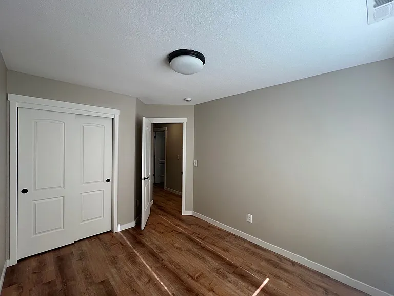 2641 NE 130th Ct — Photo 20